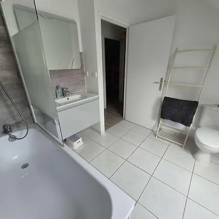 Casa vacanze Pavillon 3 Près De La Plage, Jardin, Wifi, Accepte Petits Animaux, Non-fumeur - Fr-1-236-140 *
